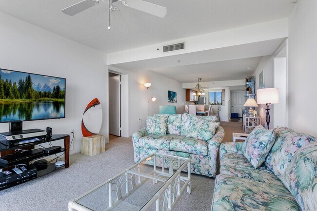 Building Photo - 701 S Seas Dr