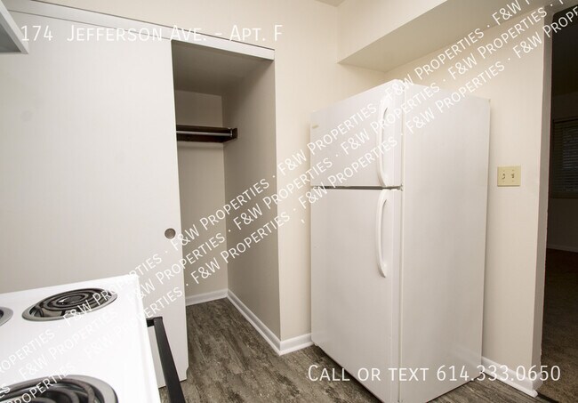 Building Photo - 174 Jefferson Ave