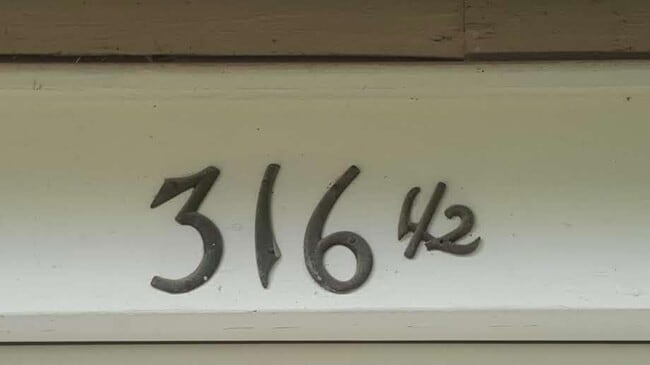 Building Photo - 316 1/2 E 7th Street Unit