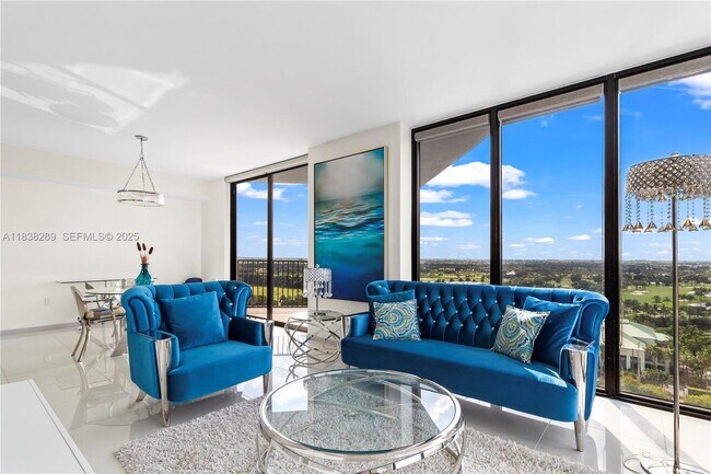 Building Photo - 5300 Paseo Blvd