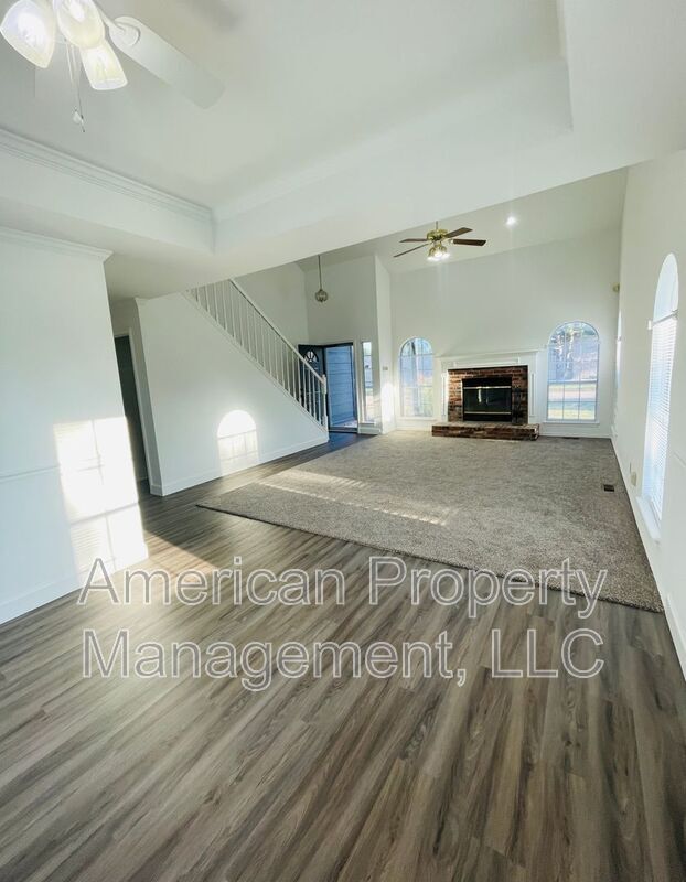 Building Photo - 5311 E 95th St