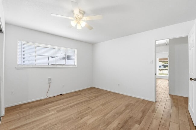 Building Photo - 29038 Deadwood Ln