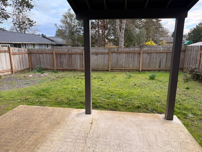 Building Photo - K14111 A &amp; B