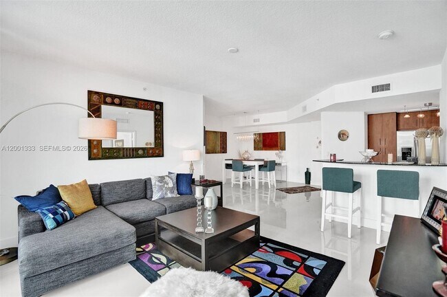 Building Photo - 7900 Harbor Island Dr