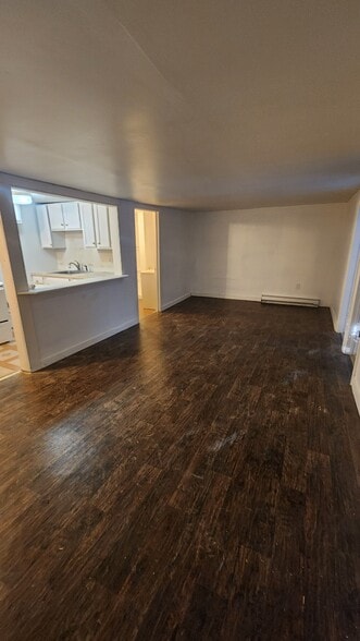 Building Photo - 44 Highland Ave