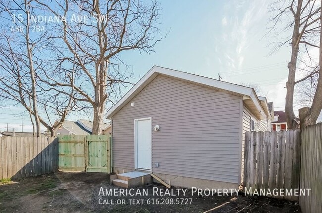 Building Photo - 15 Indiana Ave SW