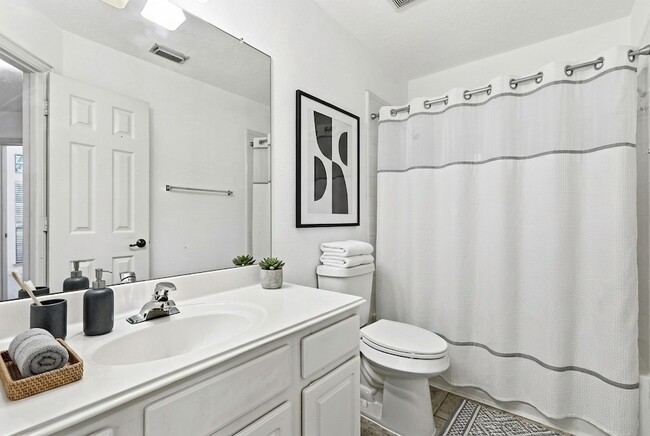 Building Photo - 7835 Stone Oak Ct