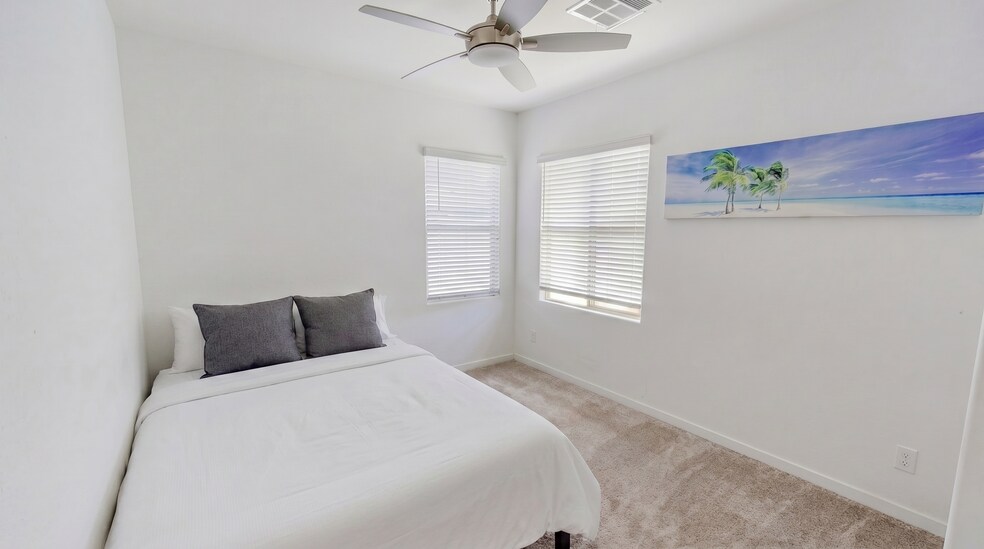 3rd bedroom - 12412 Shoreline Echo Ave