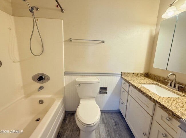 Building Photo - 6742 N 43rd Ave