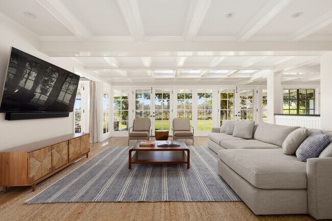 Building Photo - 521 Spoleto Dr