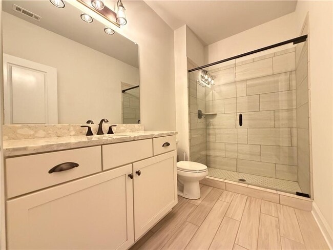 Building Photo - 1545 Dahlia Dr