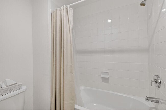 Building Photo - 6070 Sierra Crown St