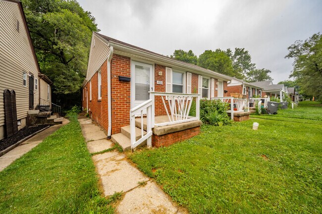 Building Photo - 4326 Crittenden Ave