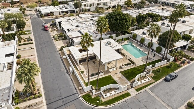 Building Photo - 6834 N 72nd Pl