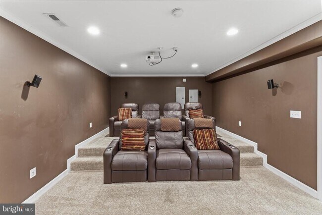 Building Photo - 11 Mt Ararat Ln