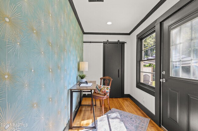 Building Photo - 107 Acadian Dr