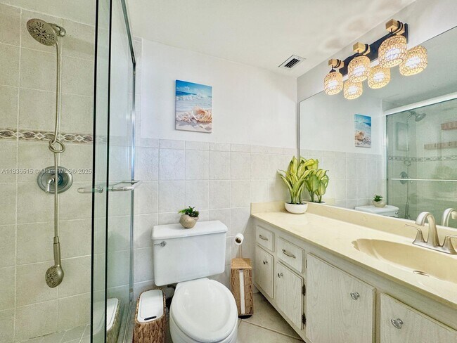 Building Photo - 3800 S Ocean Dr