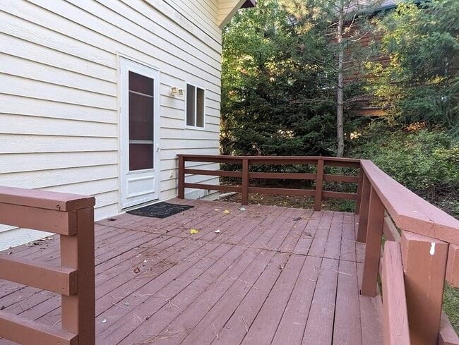 Building Photo - 134 Hanaford Rd