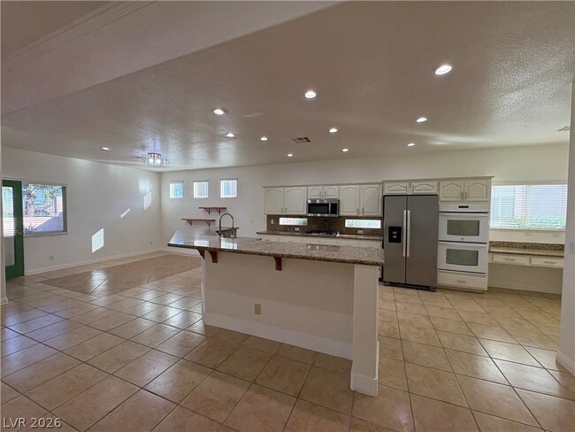 Building Photo - 128 Torchwood Ln