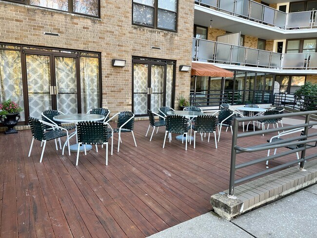 Building Photo - 1600 Hagys Ford Rd