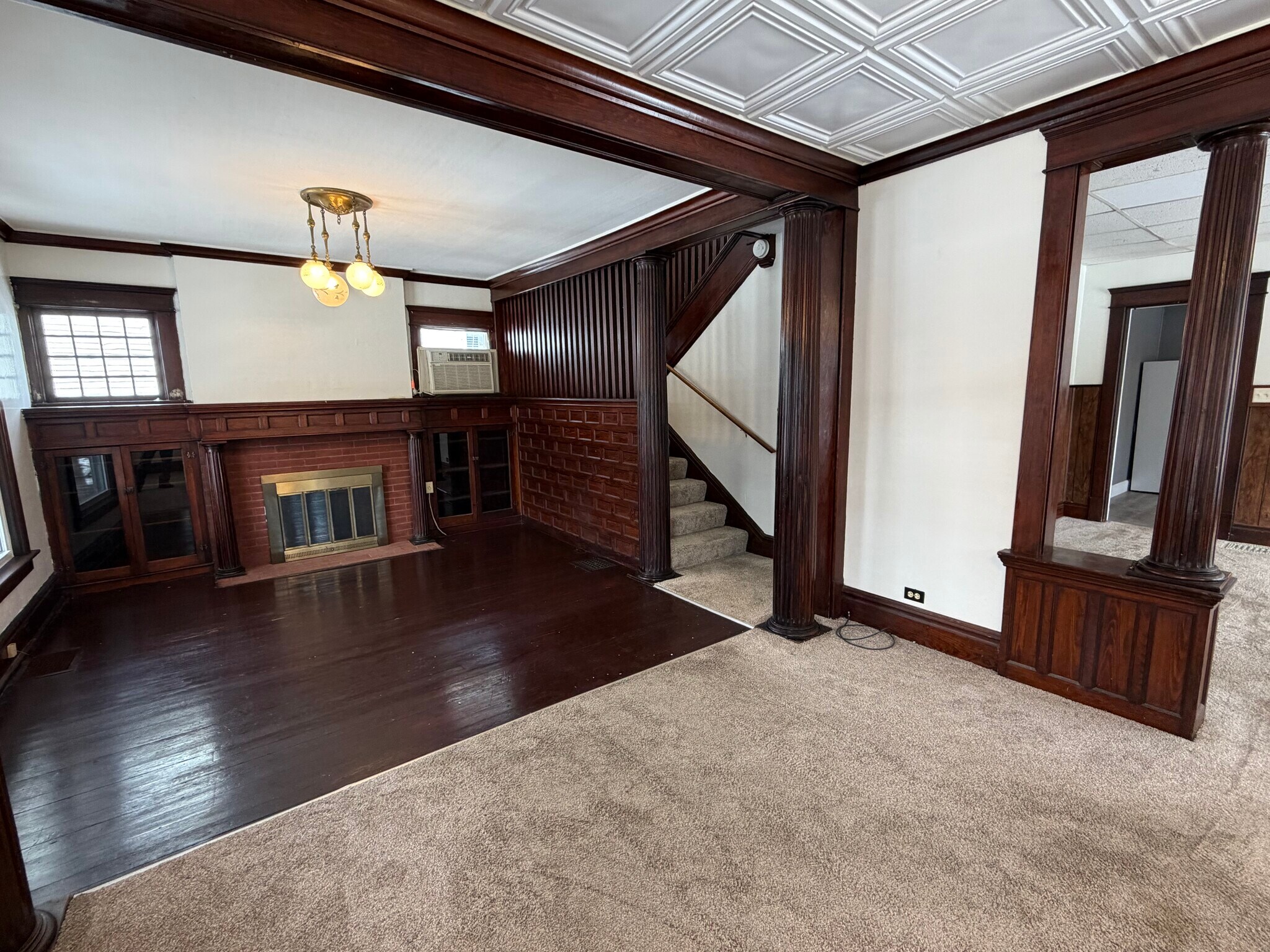 Building Photo - 44 Lebanon Ave