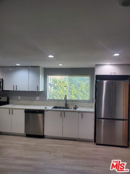 Building Photo - 6835 Lubao Ave