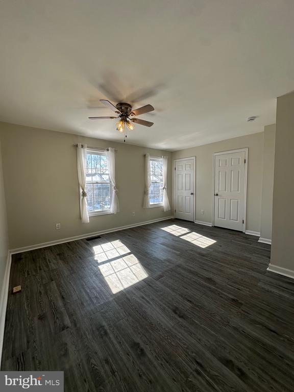 Building Photo - 650 Corsica Ave