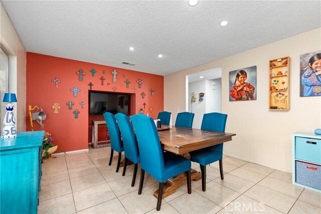 Building Photo - 2047 Westminster Dr