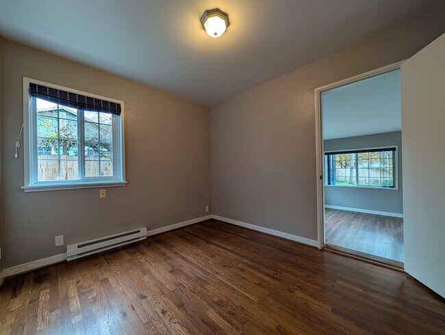 Building Photo - Great 3 bed/2bath home in Eugene