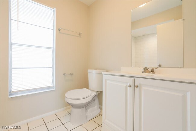 Building Photo - 1303 Pine Needle Rd
