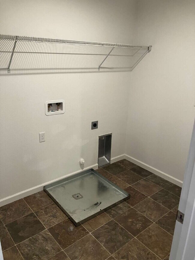 Building Photo - Open House 09/03/2025 3:00 pm to 5:00 pm. ...