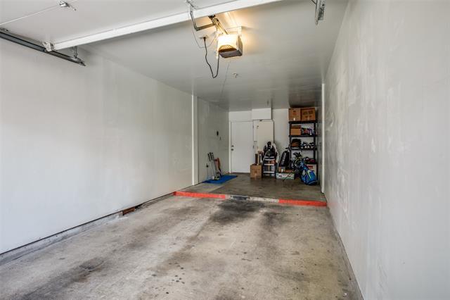 Building Photo - 4111 Cole Ave