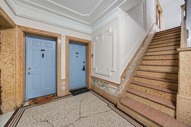 Building Photo - 429 Fairmount Ave