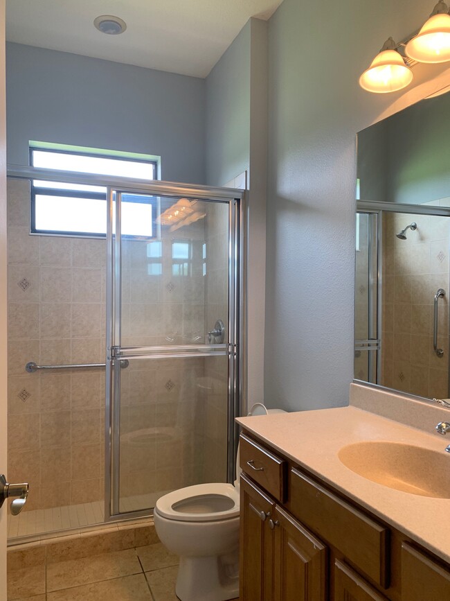 Building Photo - 12705 Penguin Dr