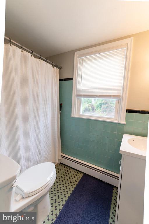 Building Photo - 1569 County Line Rd