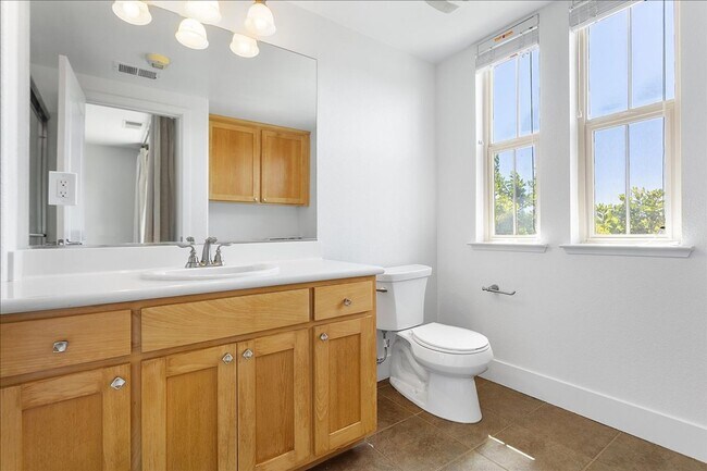 Building Photo - 6028 Old Quarry Loop