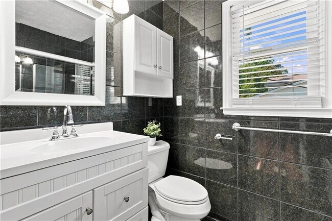Building Photo - 6776 Tilton Ln NW
