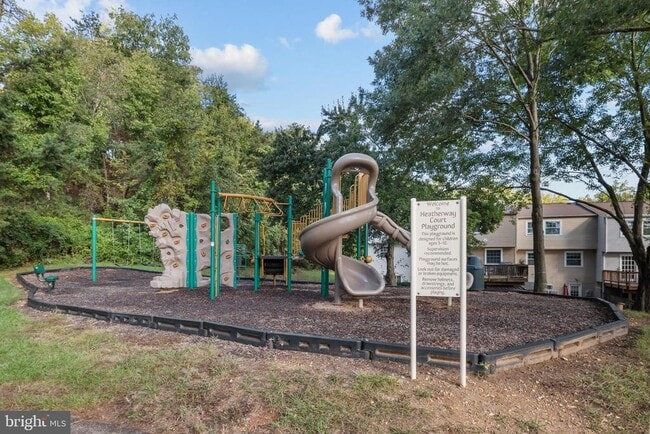 Building Photo - 6832 Heatherway Ct