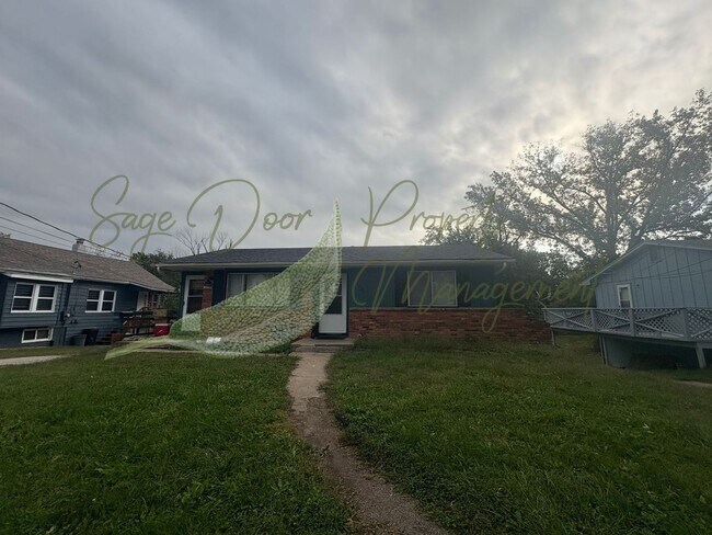 Primary Photo - 2823-2825 N 46th Street