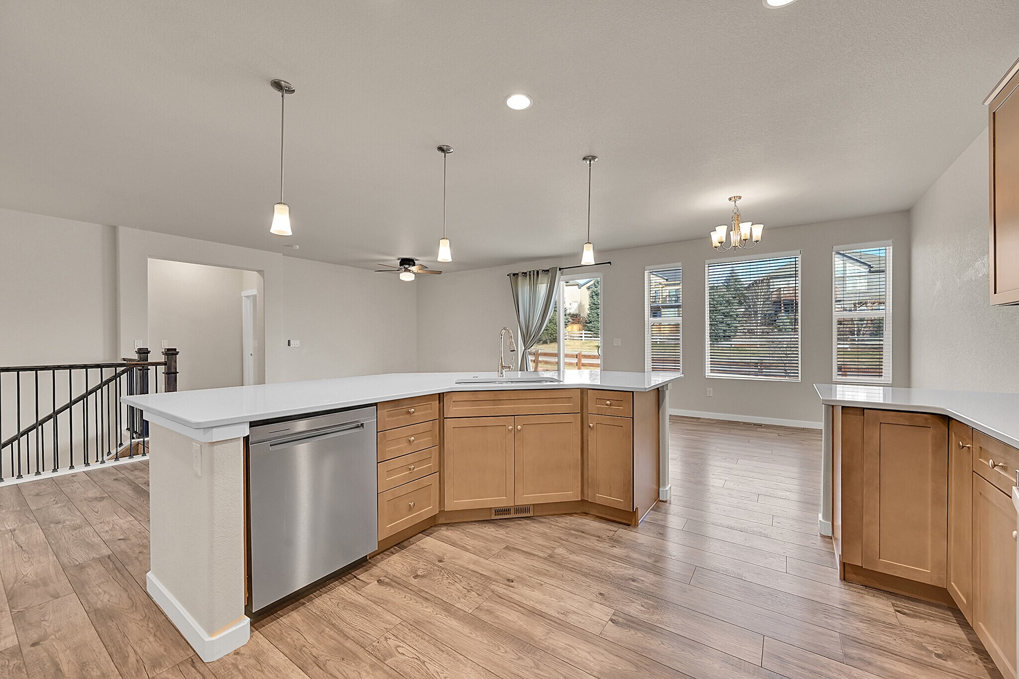 Building Photo - 16556 Hallmark Trl