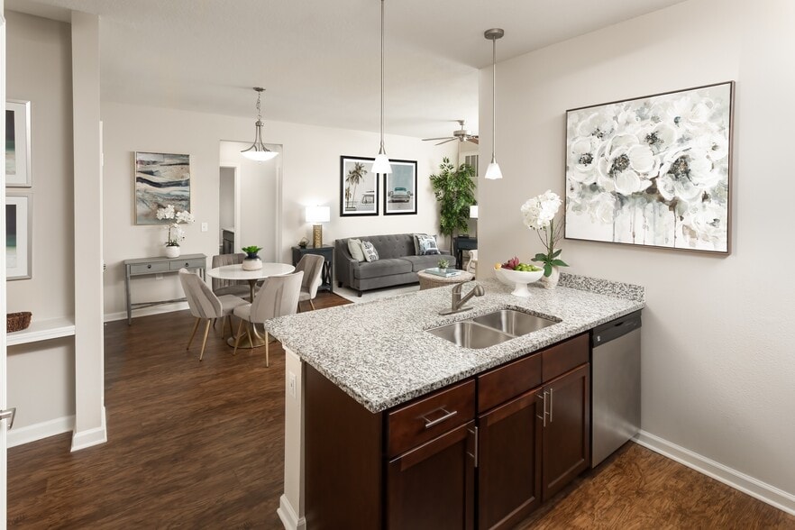 Album Monterey Pointe 55+ Active Adult Apa... 3265 Greenwald Way N