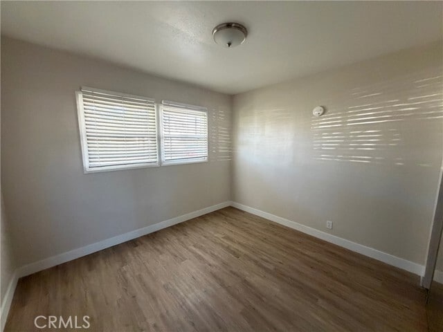 Building Photo - 814 E Erna Ave