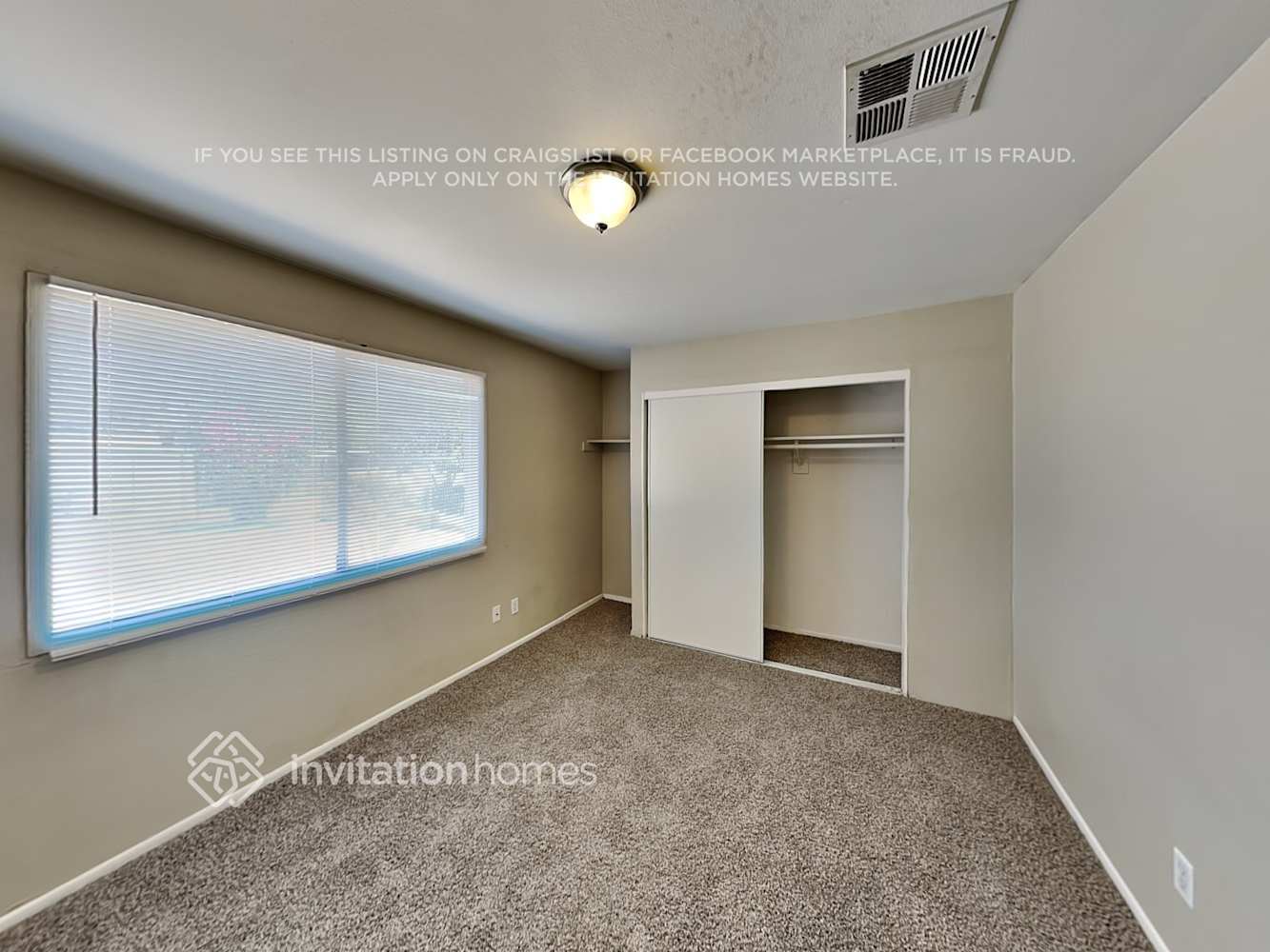 Building Photo - 5318 W Windsor Ave