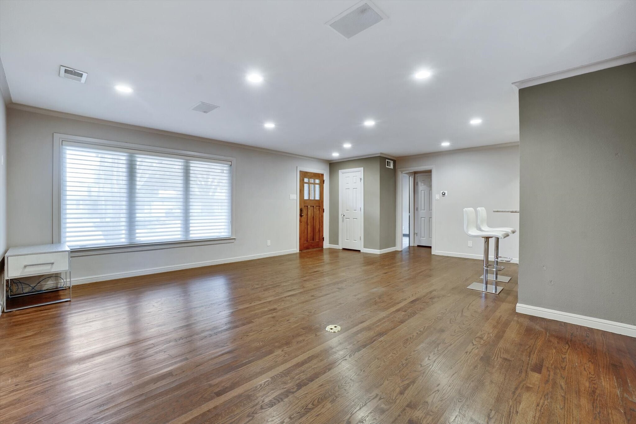 Building Photo - 6148 Marquita Ave