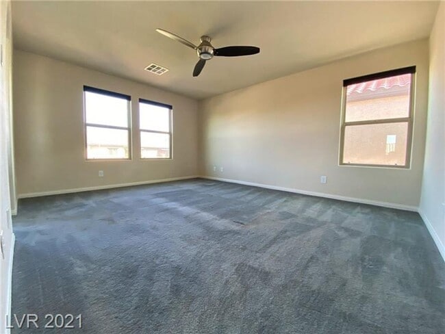 Building Photo - Modern Designed Home in a Cul-De-Sac within a Gated Southwest Community