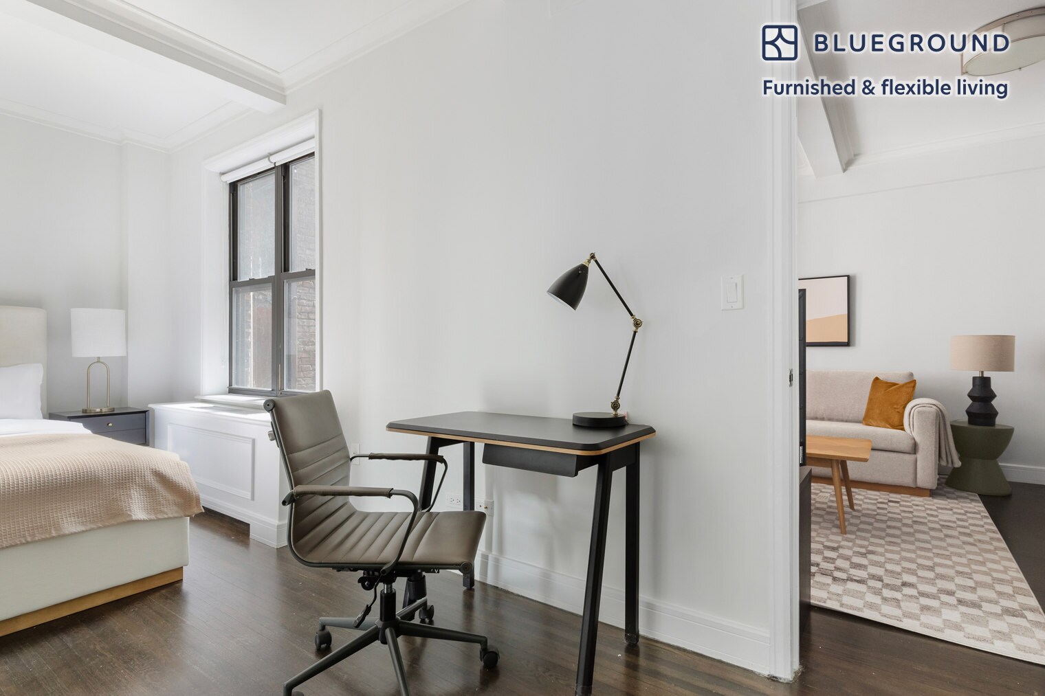 Building Photo - 210 W 70th St