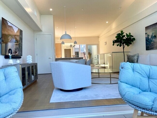 Building Photo - Modern Elegancy at Makali'i in Wailea on the edge of Makena - Exquisitely Furnished 3 Bedrooms / ...