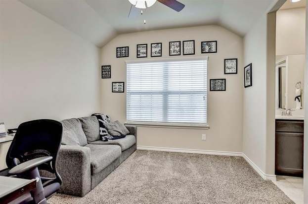 Building Photo - 10129 Leander Pl