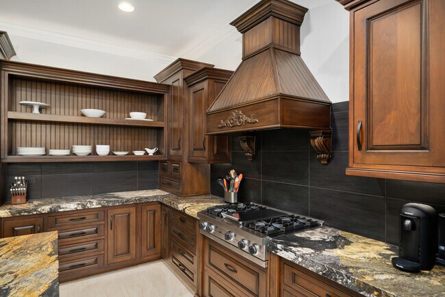 Building Photo - 48532 Bighorn Dr