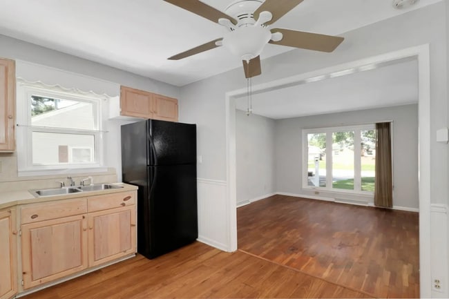Building Photo - Get $750 off your security deposit!
